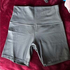 Lululemon align shorts